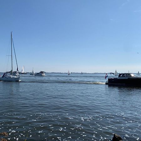 't Paviljoenhûs bij Sneekermeer Offingawier Extérieur photo